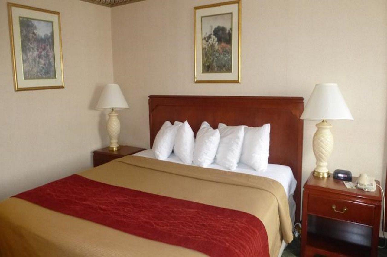 Comfort Inn Meadowvale Mississauga Eksteriør billede