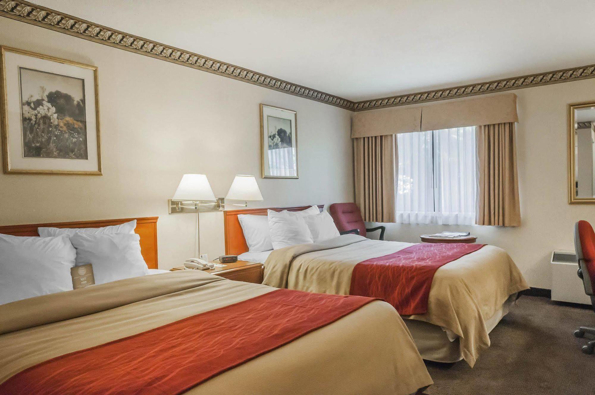 Comfort Inn Meadowvale Mississauga Eksteriør billede