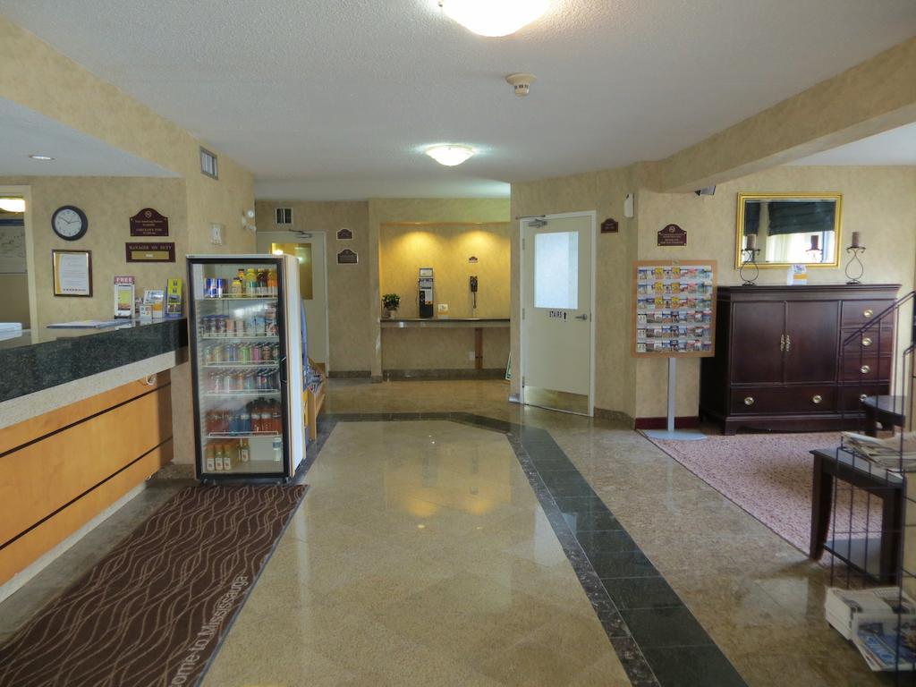 Comfort Inn Meadowvale Mississauga Eksteriør billede
